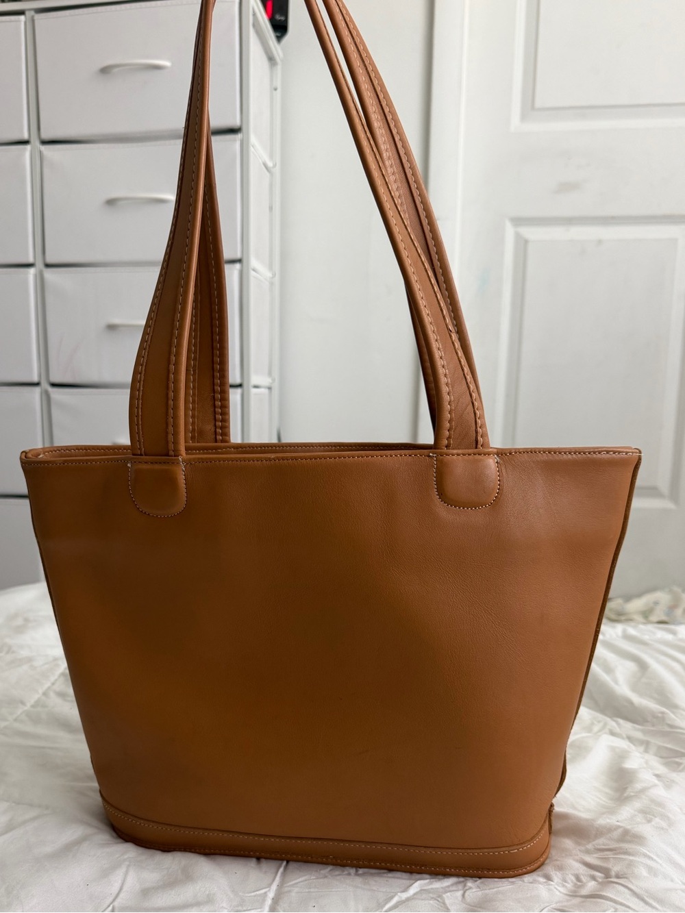 Coach bleeker tote/bucket bag